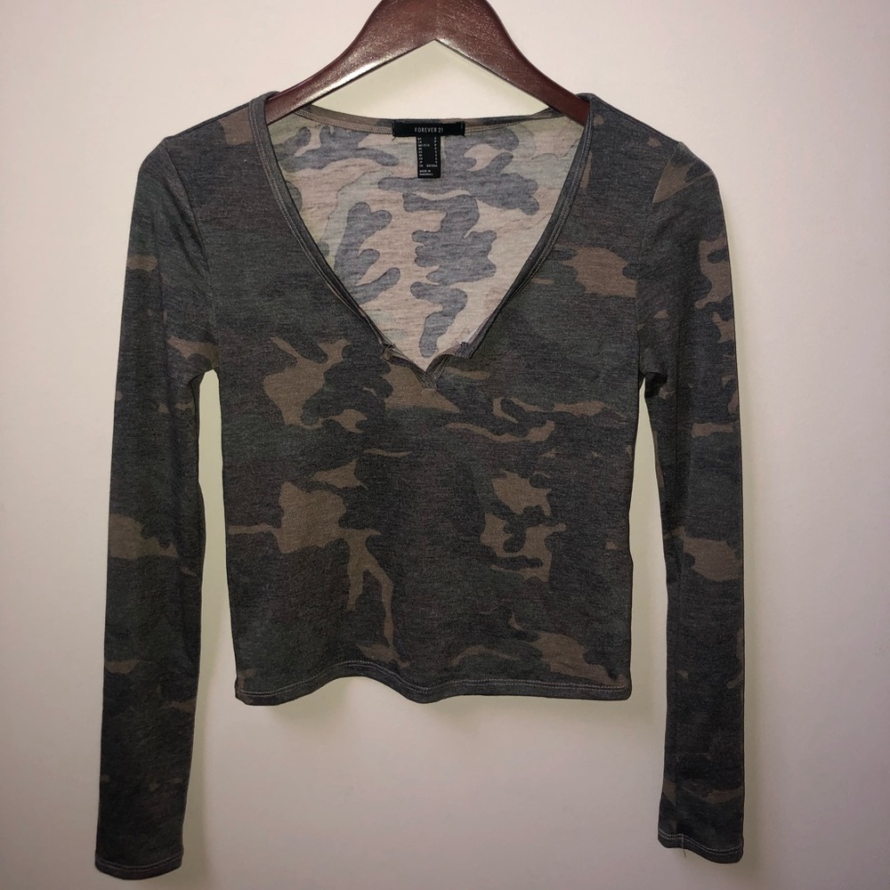 Forever 21 long sleeve top